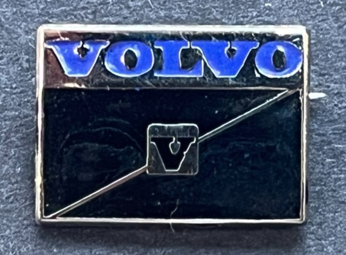 Volvo motoring truck lorry pin - motoring,