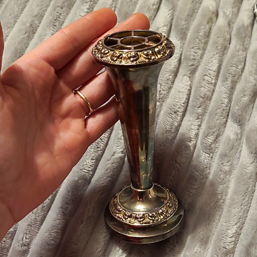 Silver plated bud vase - bud, with