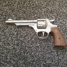 vintage Gonher Made in Spain Castalla 44 No 80 Cap Toy Revolver 