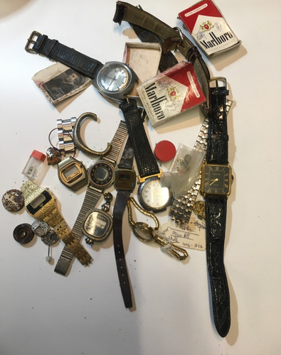 Broken watches job lot - broken,