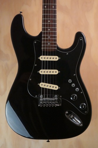 Epiphone 300 black electric - epiphone,