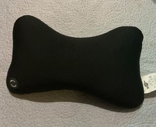 Vibrating massage cushion/ pillow