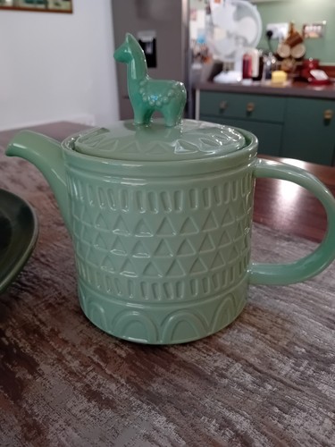 Probellama teapot green quirky - probellama,