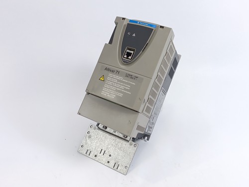 Schneider electric atv71h075m3 - electric,