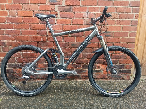 Scott genius m20 full - scott,