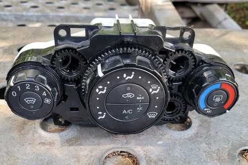 Ford fiesta mk7 - mk7, control