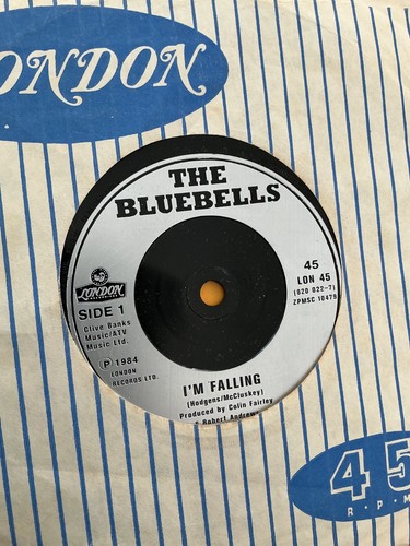 The bluebells m falling - bluebells.,