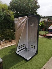 LIGHTHOUSE Hydroponics Grow Tent + LED light. 