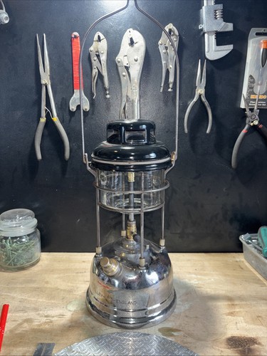 Tilley guardsman vintage lamp - tilley,