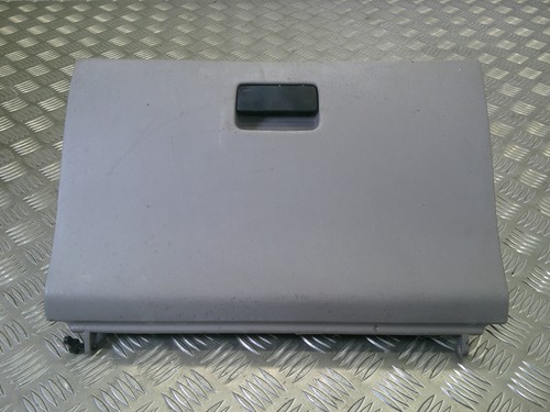 Nissan primera p11 glove box - nissan,