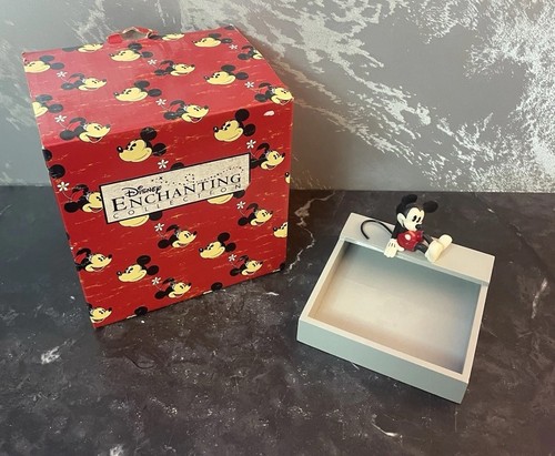 Disney enchanting collection - enchanting,