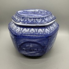 Antique Maling Ringtons