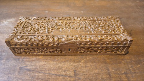 Vintage wooden oriental box - oriental,