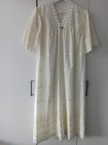 Vintage prairie victorian - vintage,