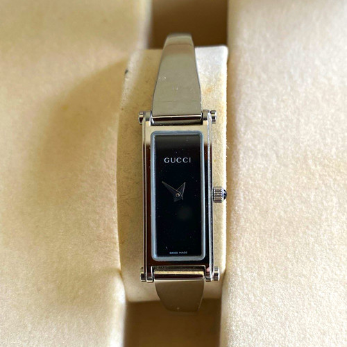 Gucci 1500l ladies watch - gucci,