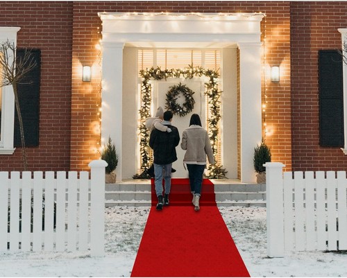 Red carpet runner for party - red,