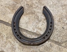 A new real large Horse Shoes ,Horseshoe Craft, Game or Wedding