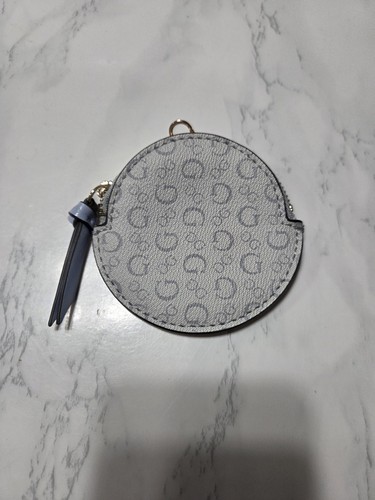 Guess monogram round coin - monogram,