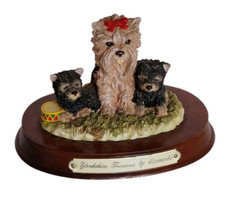 Leonardo Yorkshire Terriers Figurine on Wooden Base – Resin Yorkie Dog Ornament