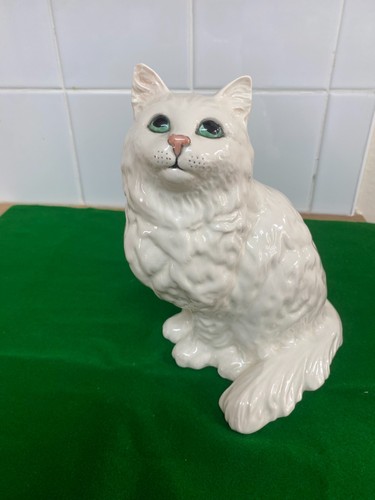 Beswick cat - beswick,