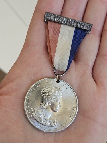Queen elizabeth 1953 - elizabeth,