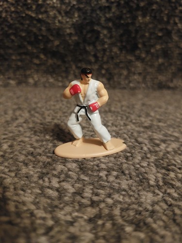 Ryu street fighter diecast - fighter,