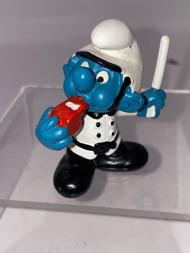 Schleich police smurf figurine - police,