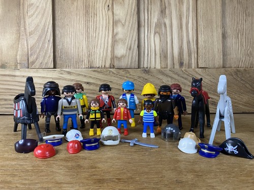 Playmobil figure bundle - figure,