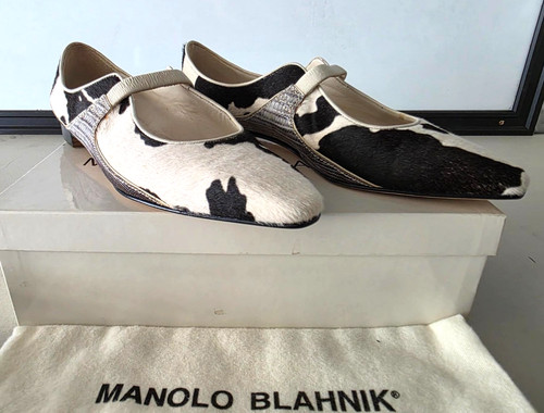 Manolo blahnik display model - blahnik.,