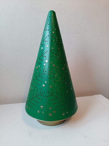 Christmas tree rotating - m&s,