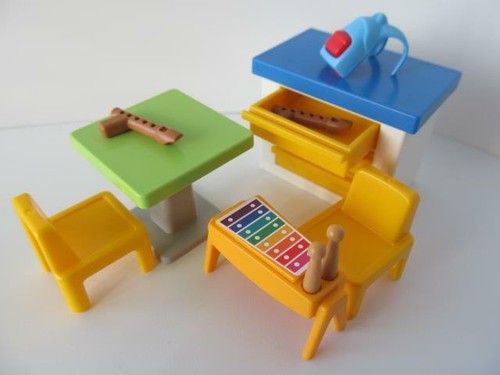 Playmobil dollshouse school - playmobil, dollshouse/school