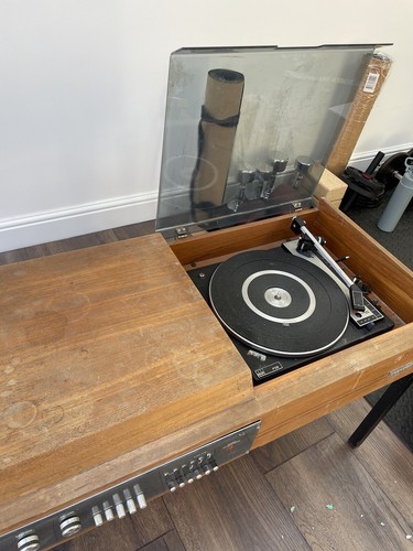 Vintage record player radio - vintage,