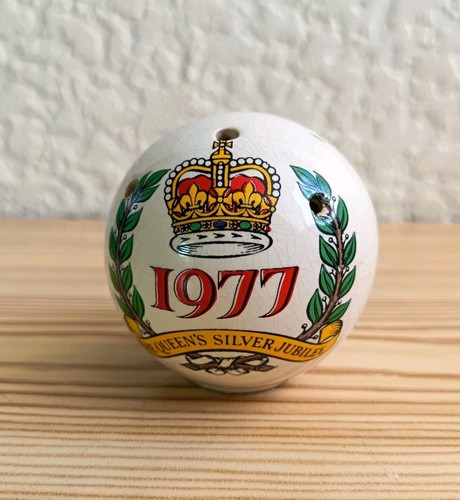 Royal souvenir pomander scent - souvenir,