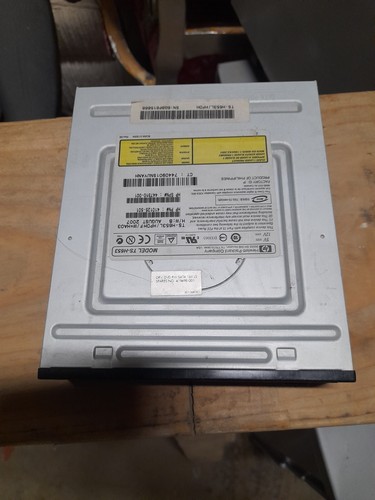 H653 dvd disc drive - /, /