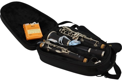 Sonata clarinet with - clarinet, case