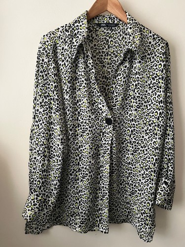Zara top size printed - zara,
