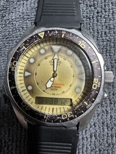 Casio Men's Arnold Schwarzenegger Watch 358 AMW-320 Vintage (READ Description)