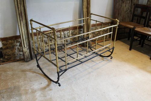 Rocking cot crib rare - rocking,