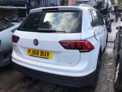 2018 volkswagen tiguan - ,