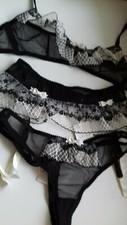 MYLA BLACK/IVORY PARISIENNE