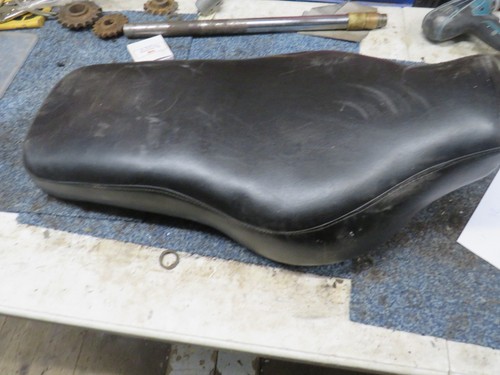 Triumph pre unit seat - pre,