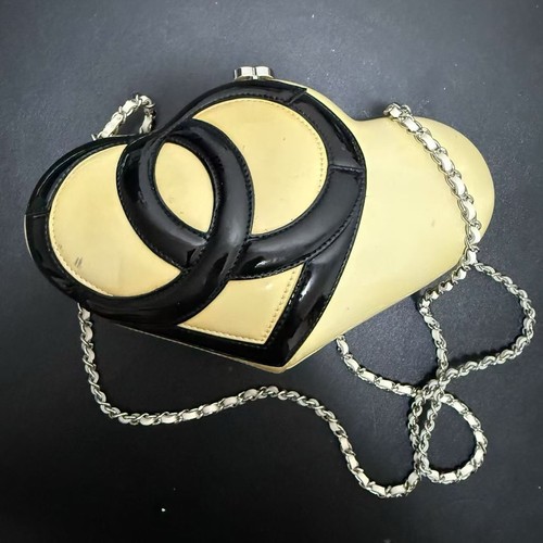 Chanel heart shape - heart,