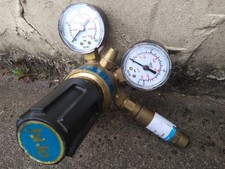 Gas welding cutting regulator