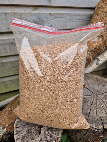 English oak shavings - english,