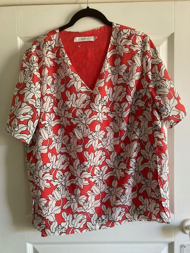 Ladies red white floral top - white,