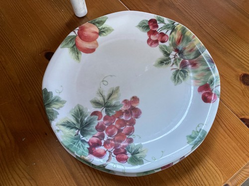 Royal doulton vintage grape - royal,