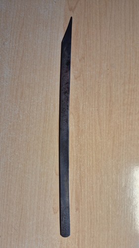 Tina leather cutting out tool