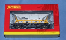 Hornby R60066 BR Coal Sector