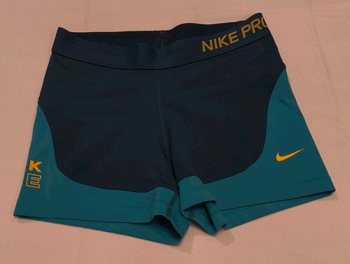 Women nike pro - women’s,