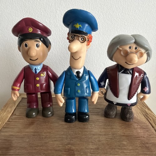 Postman pat figures - figures-, mrs